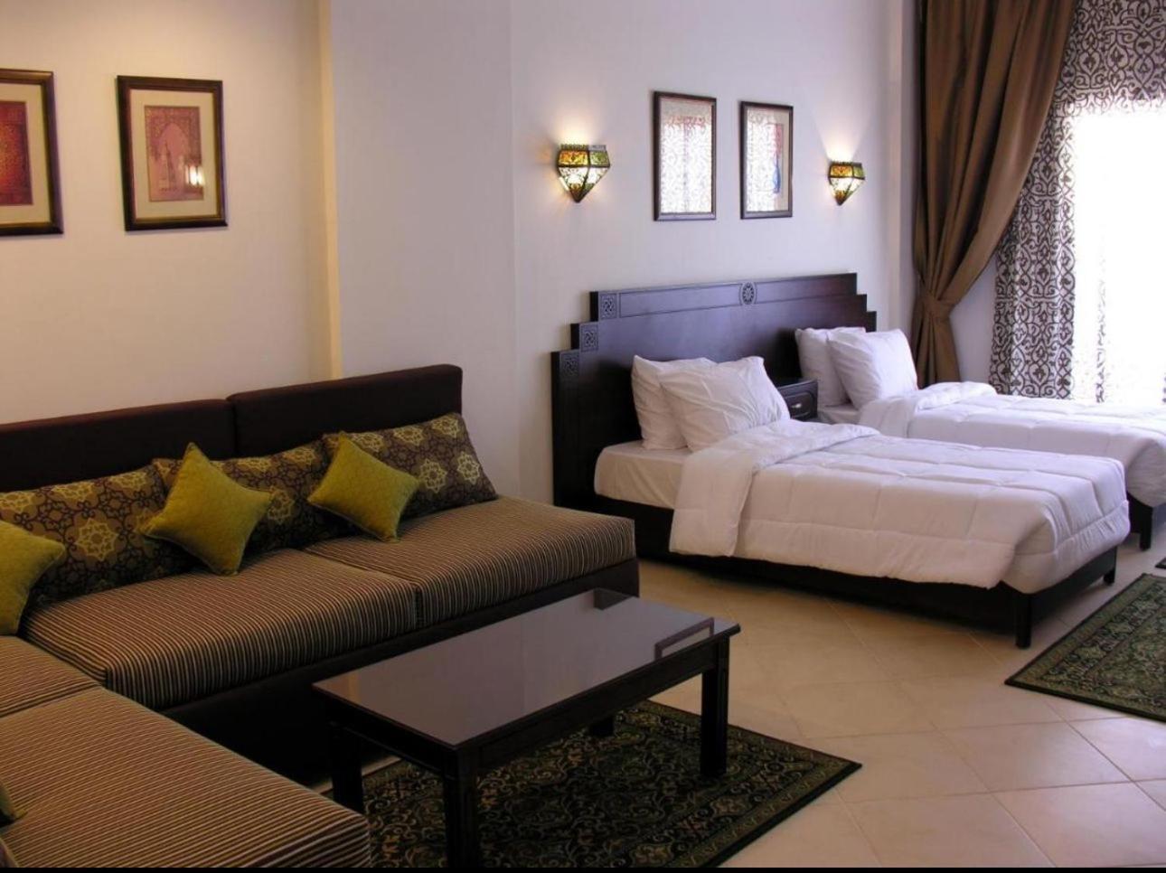 Курортний комплекс Sunset Boutique Sahl Hasheesh